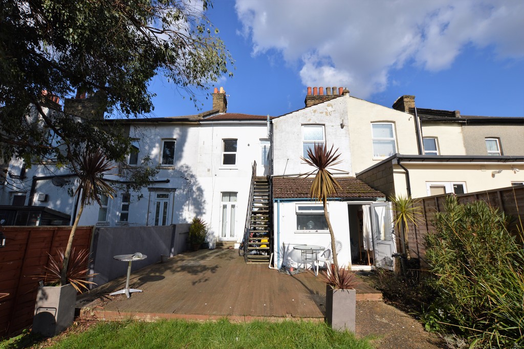 Property in Bensham Manor Road, Thornton Heath, CR7 7AE