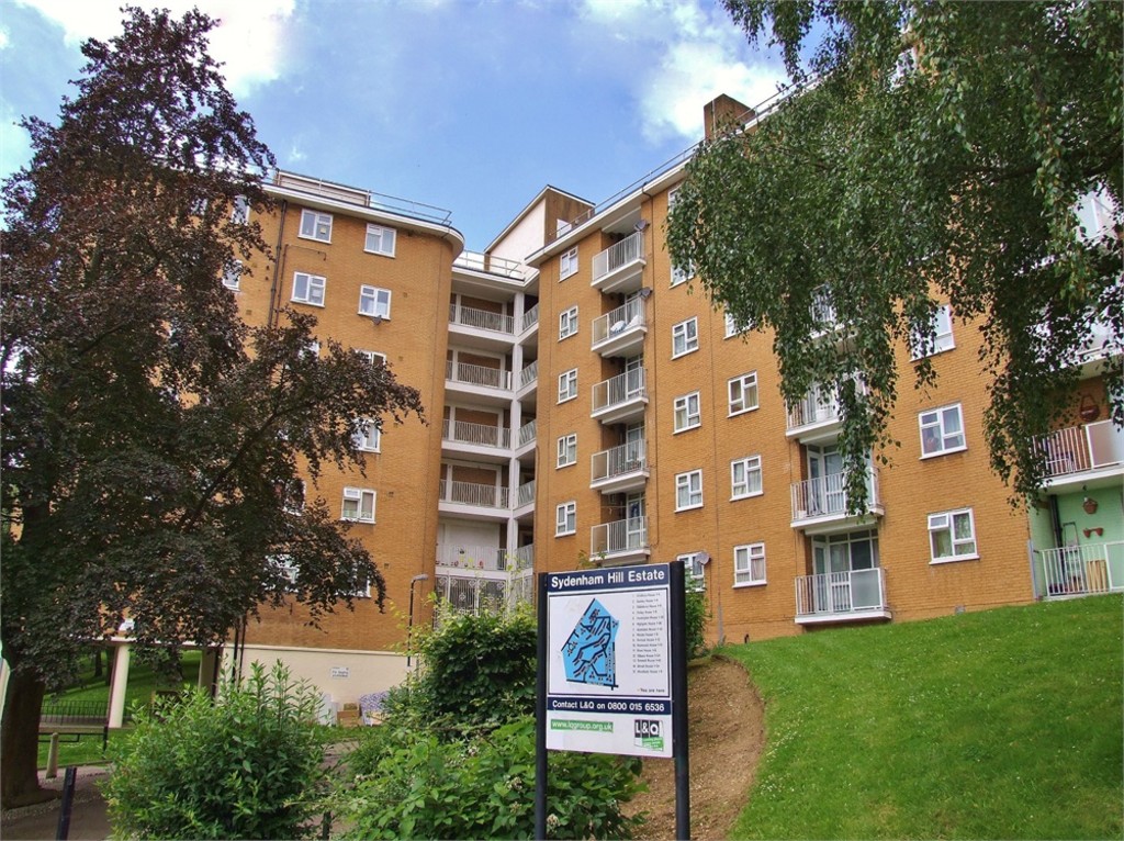 Property in Sydenham Hill, Sydenham, London, SE26 6AH