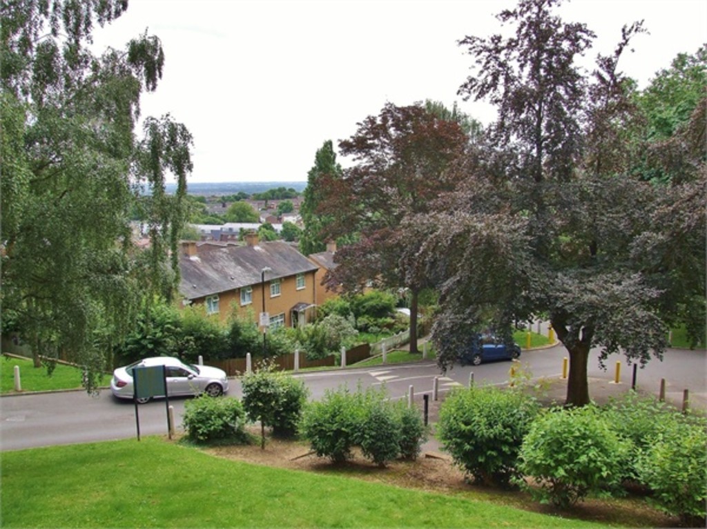 Property in Sydenham Hill, Sydenham, London, SE26 6AH