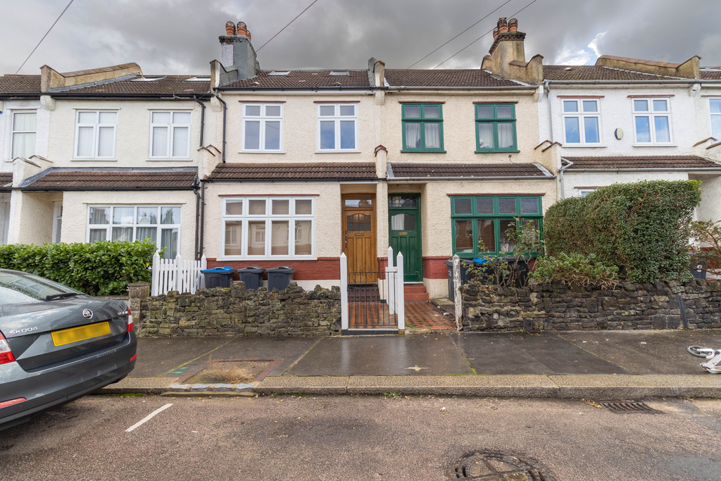 Property in Enmore Avenue, South Norwood, London, SE25 5LG