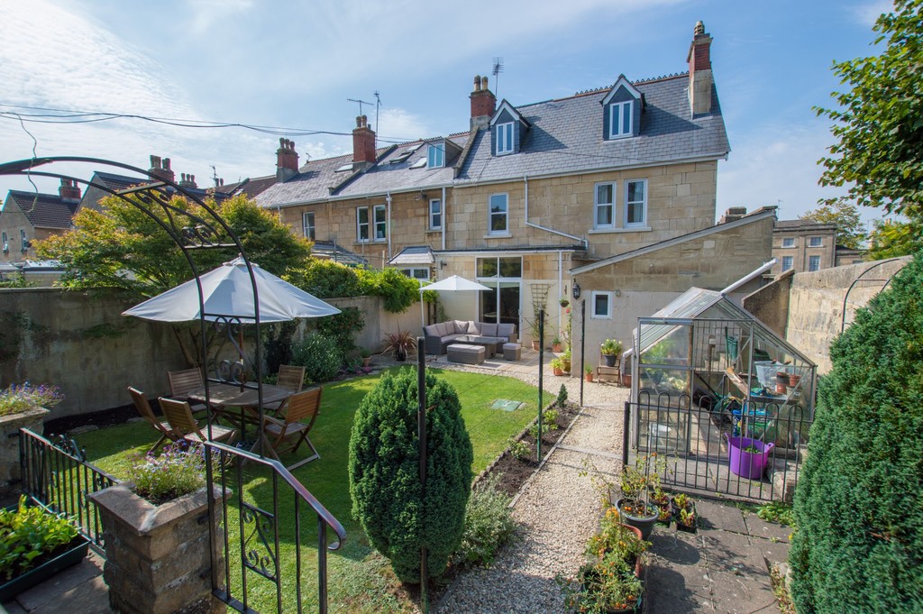 Property in Wellsway, Bath