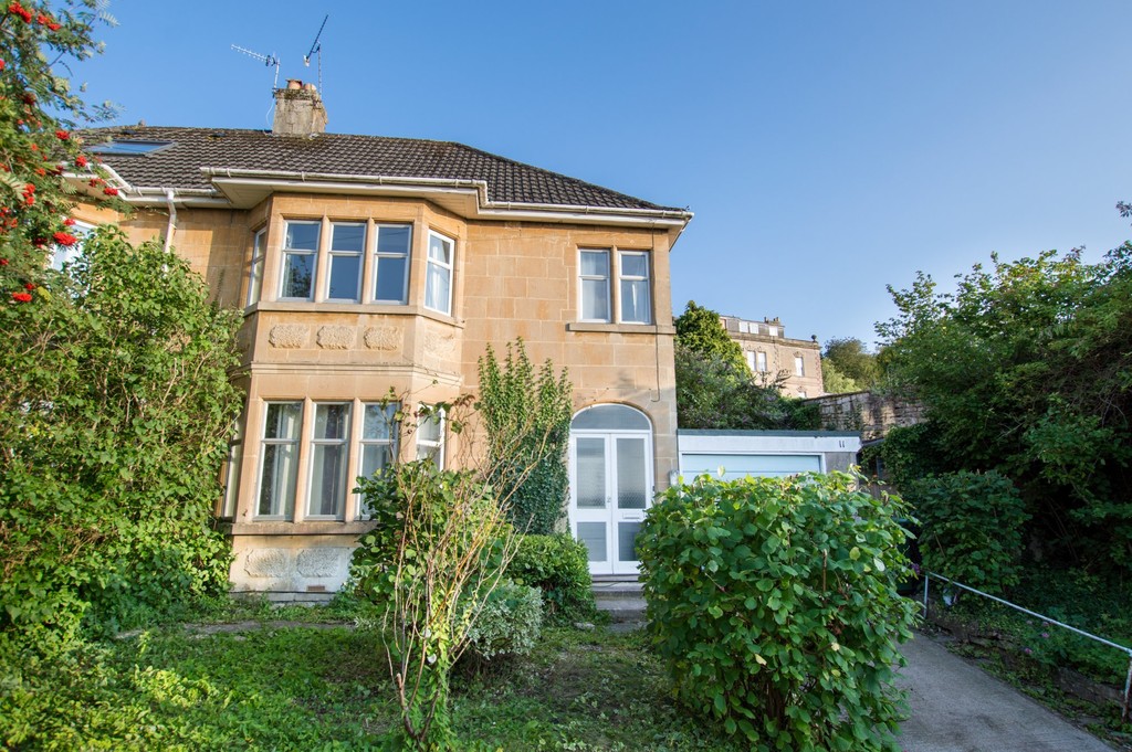 Property in Lane, Bath