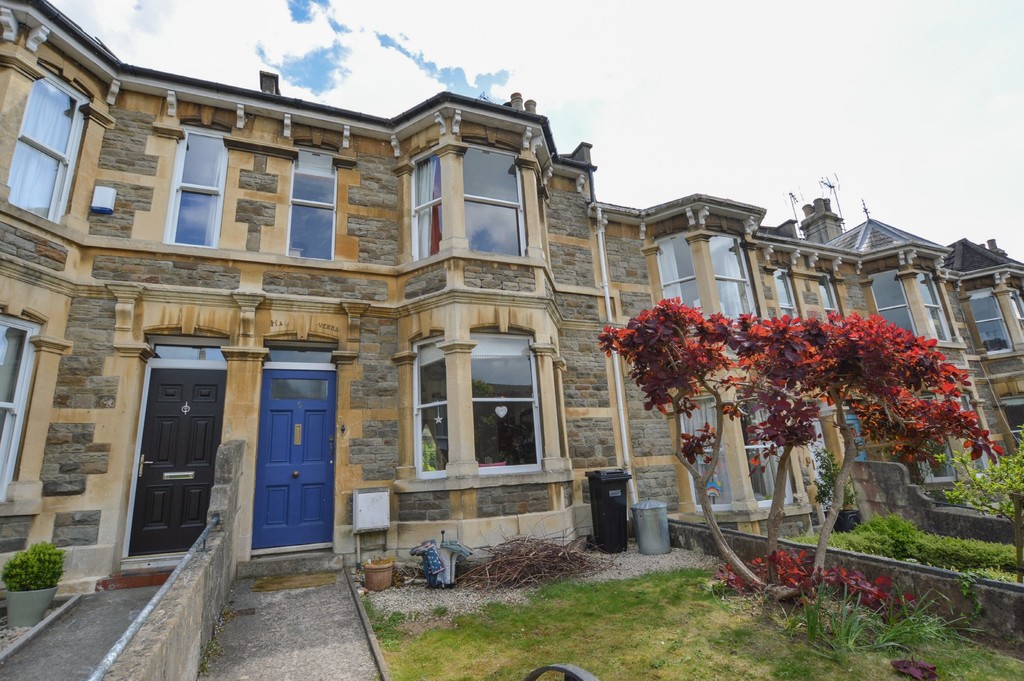 Property in Longfellow Avenue, Bath