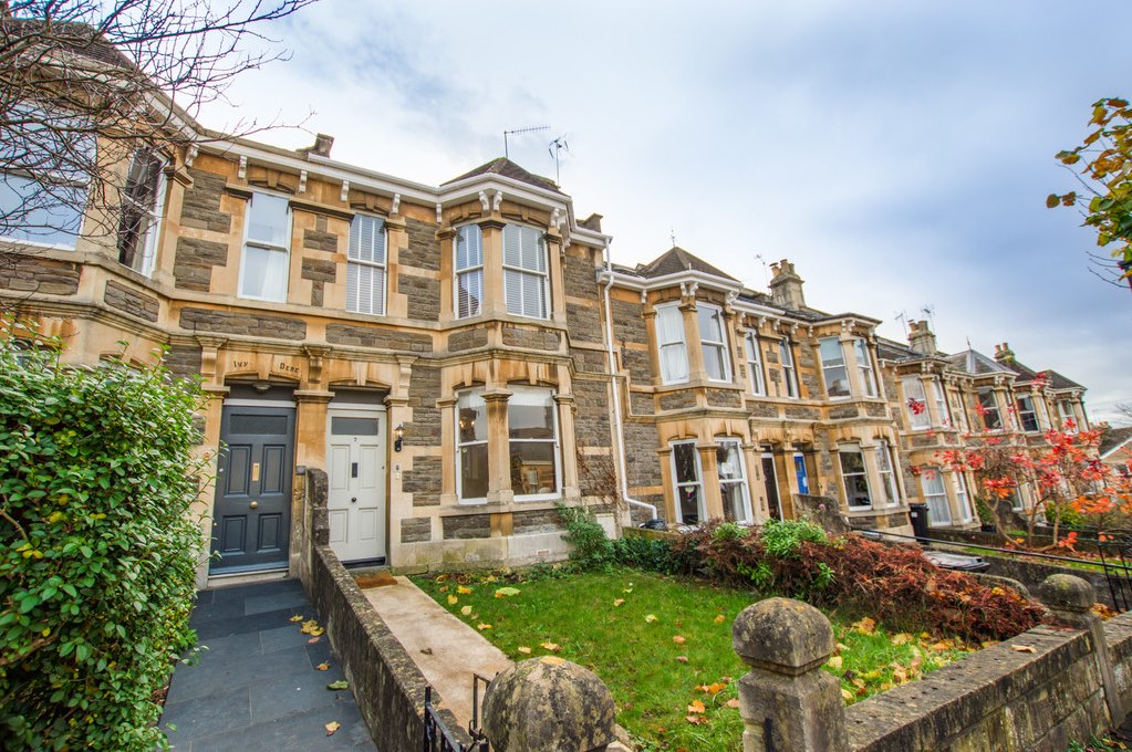 Property in Longfellow Avenue, Bath