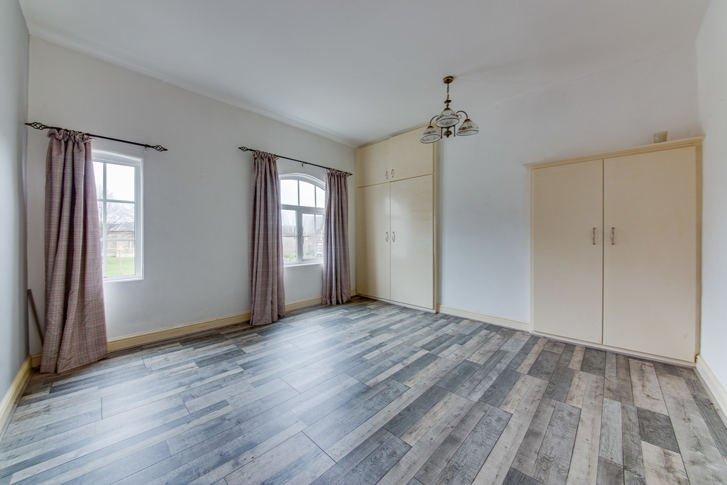 Property in Shireoaks Row, Shireoaks, Worksop, S81 8LP