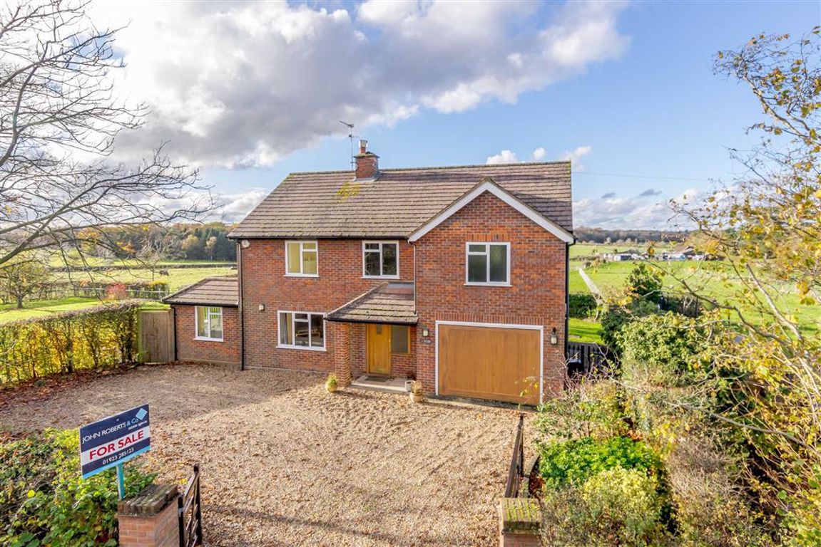 Property in Old Shire Lane, Chorleywood