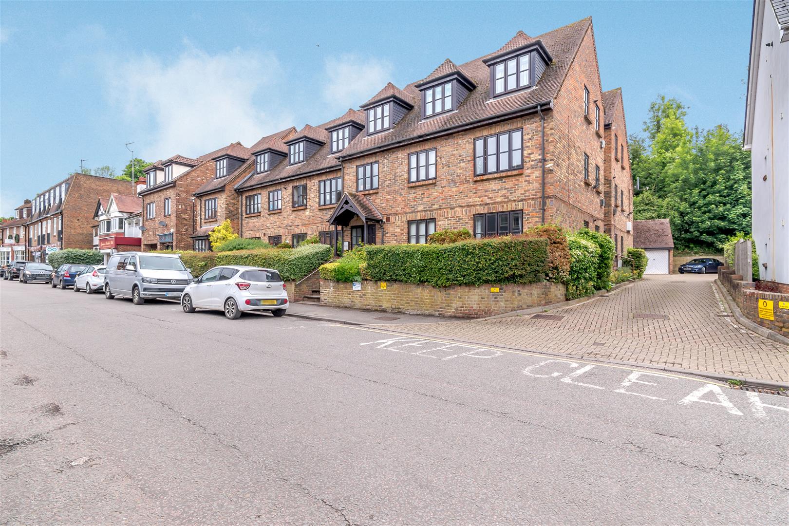 Property in Lower Road, Chorleywood