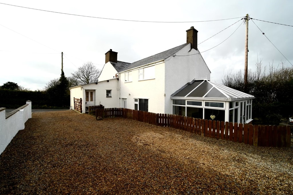 Property in Llanengan, Pwllheli, LL53 7LH