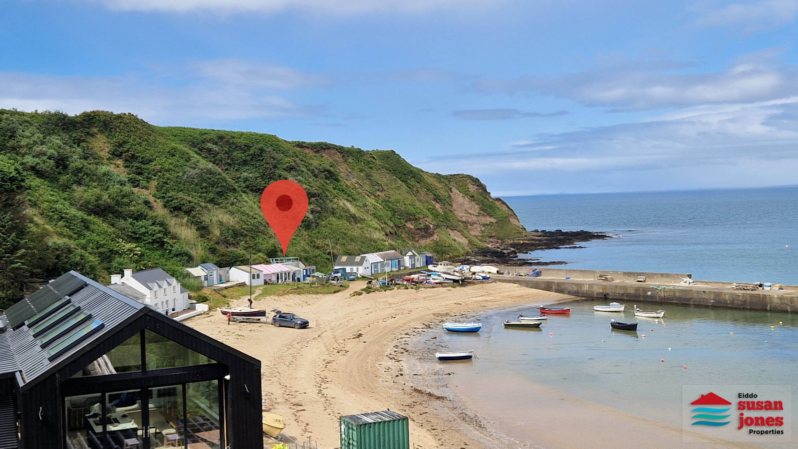 Beach Hut, Porth Nefyn Beach LL53