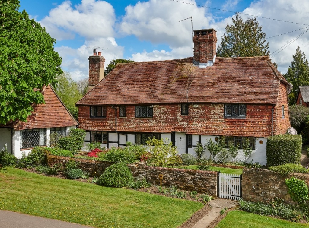 Property in Northchapel, Petworth, West Sussex