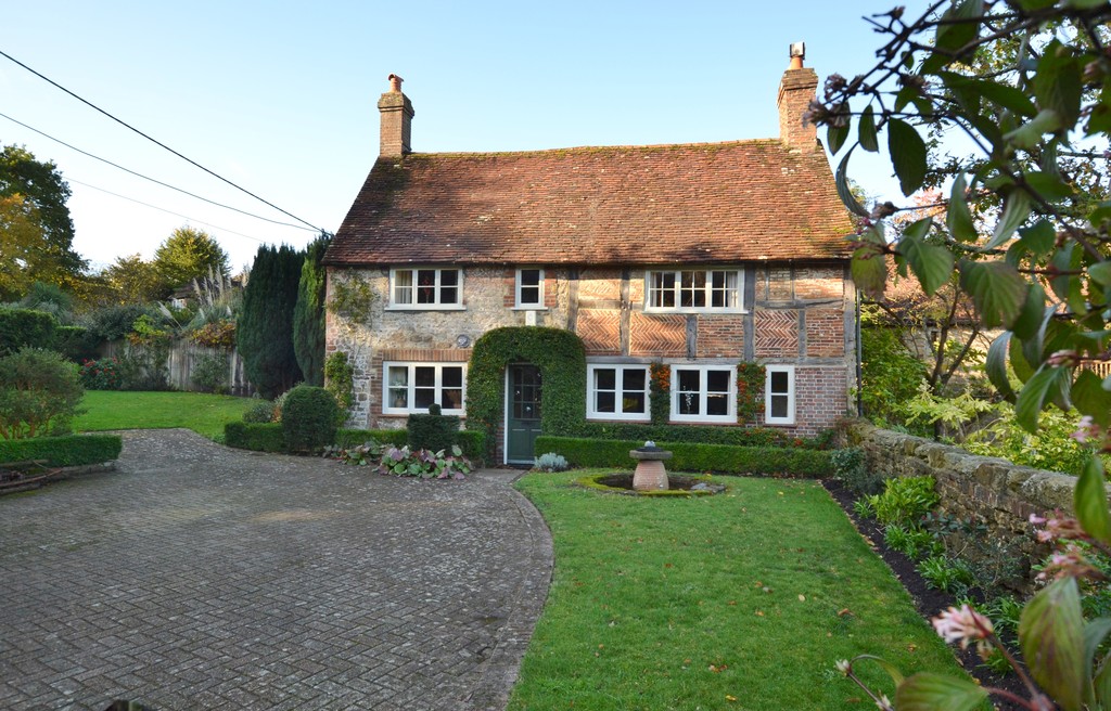 Barrington & Company Sales and Lettings Estate Agents for Midhurst