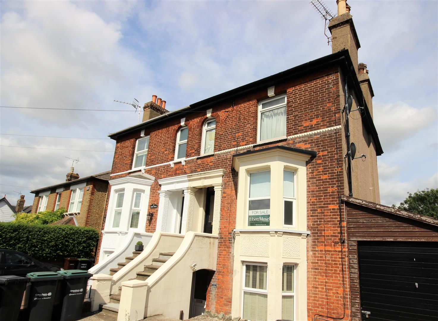 Property in Wrotham Road, Meopham, DA13