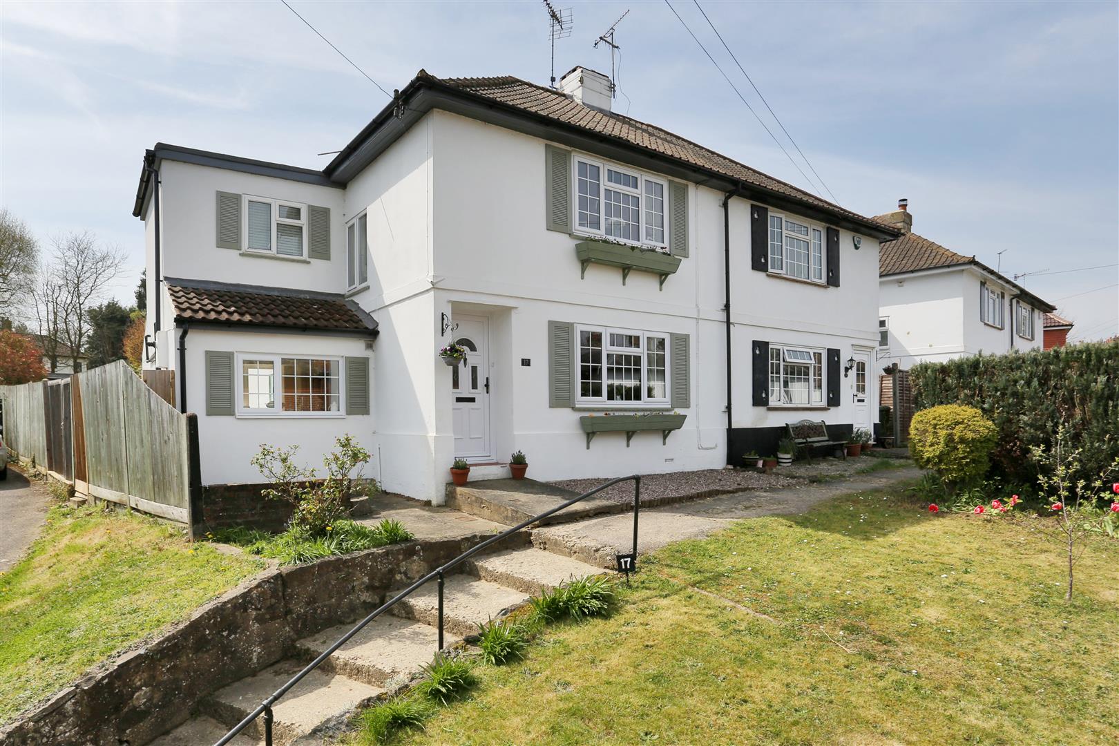 Property in Chipstead Lane, Sevenoaks, TN13