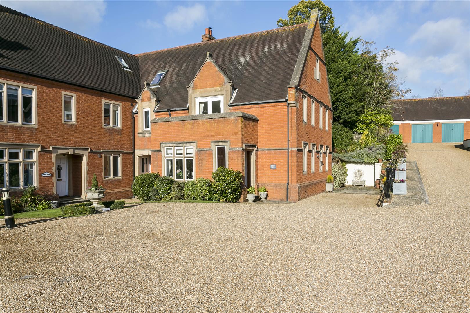 Property in Dene Park, Tonbridge, TN11