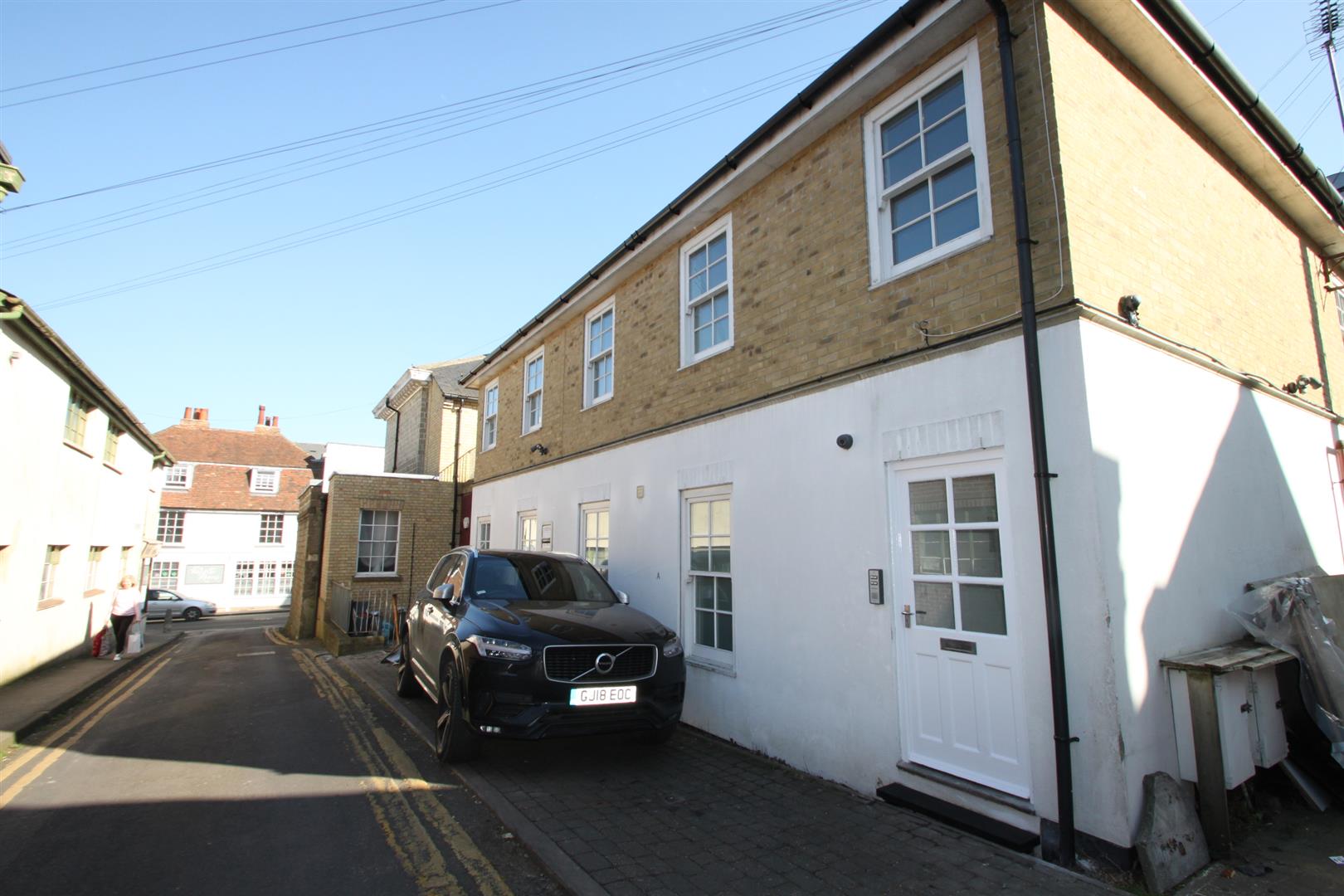 Property in London Road, Sevenoaks, TN13