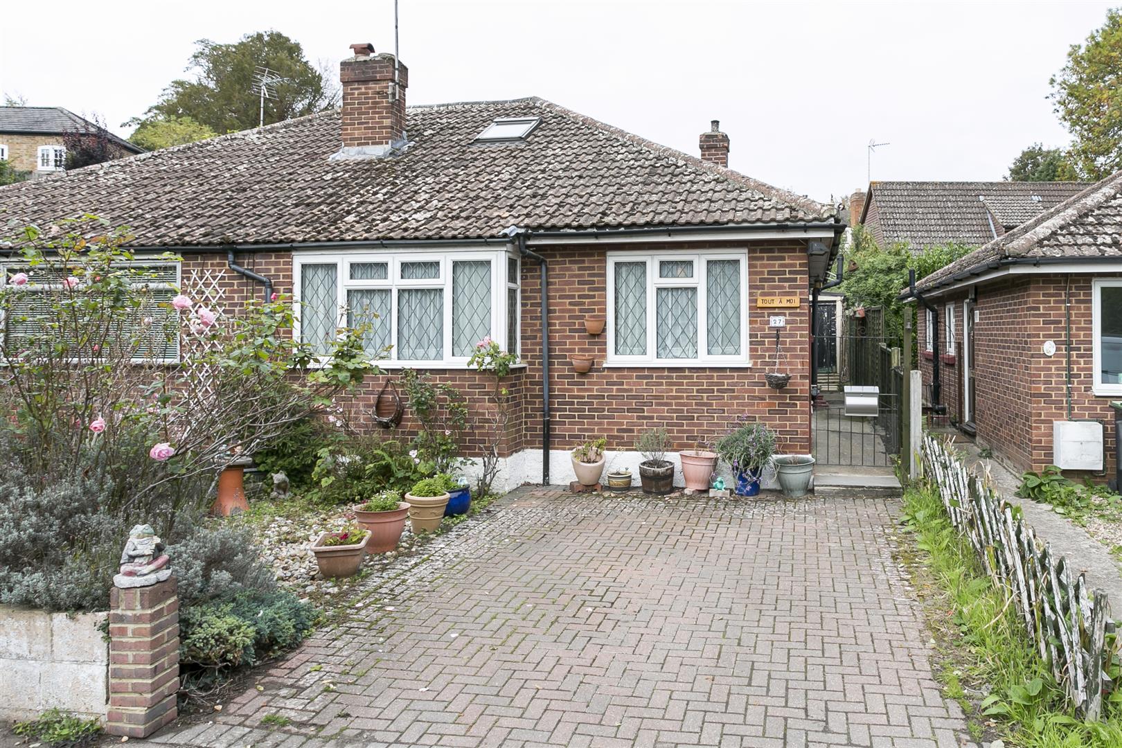 Frog Lane, West Malling, ME19