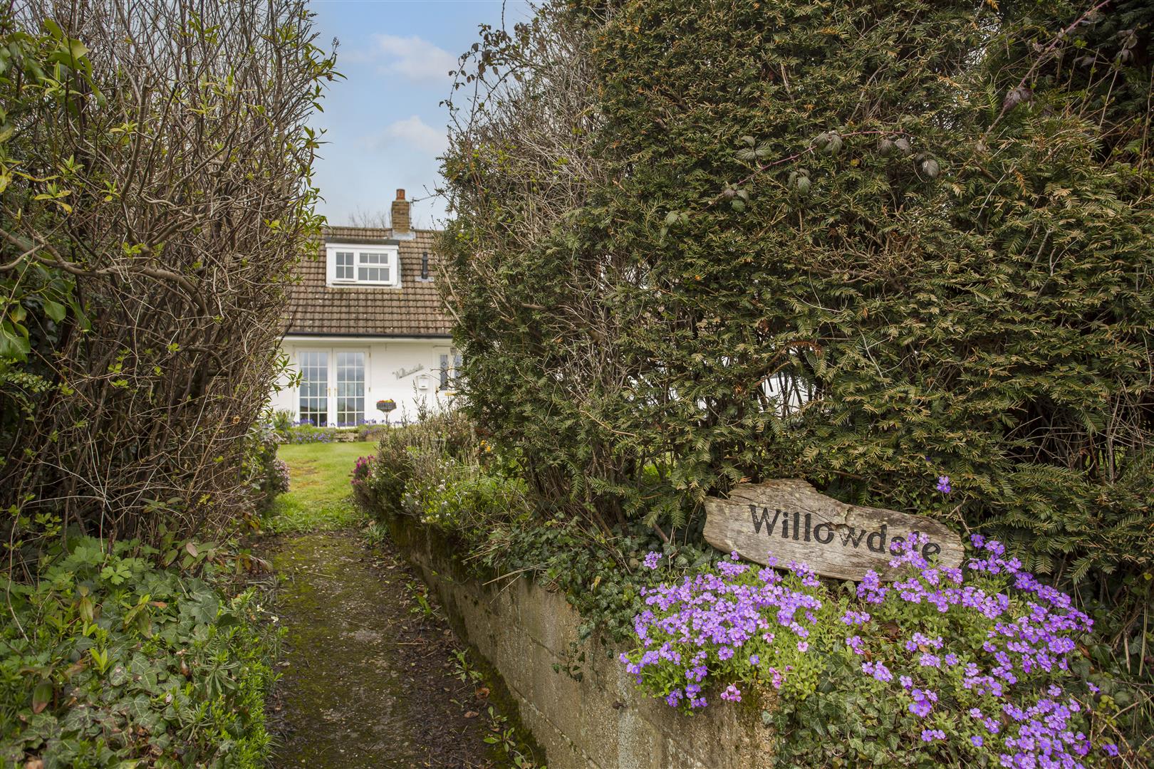 Property in Ford Lane, West Malling, ME19