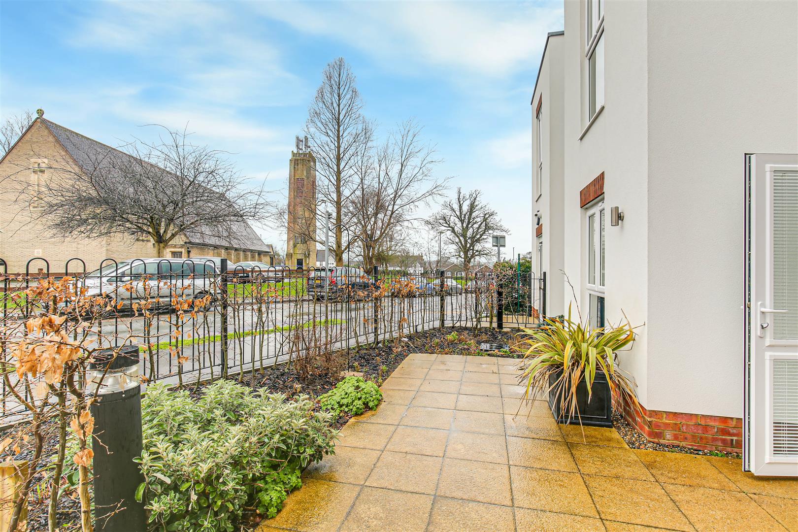 Property in Church Road, Biggin Hill, TN16