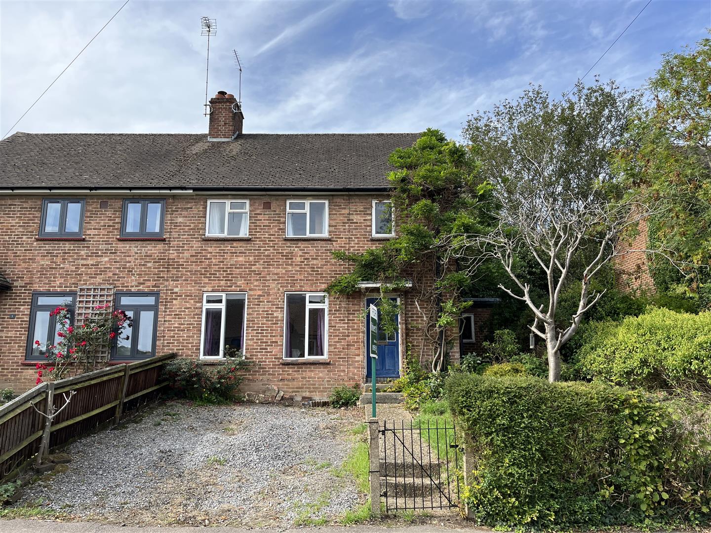 Property in Granville Road, Westerham, TN16