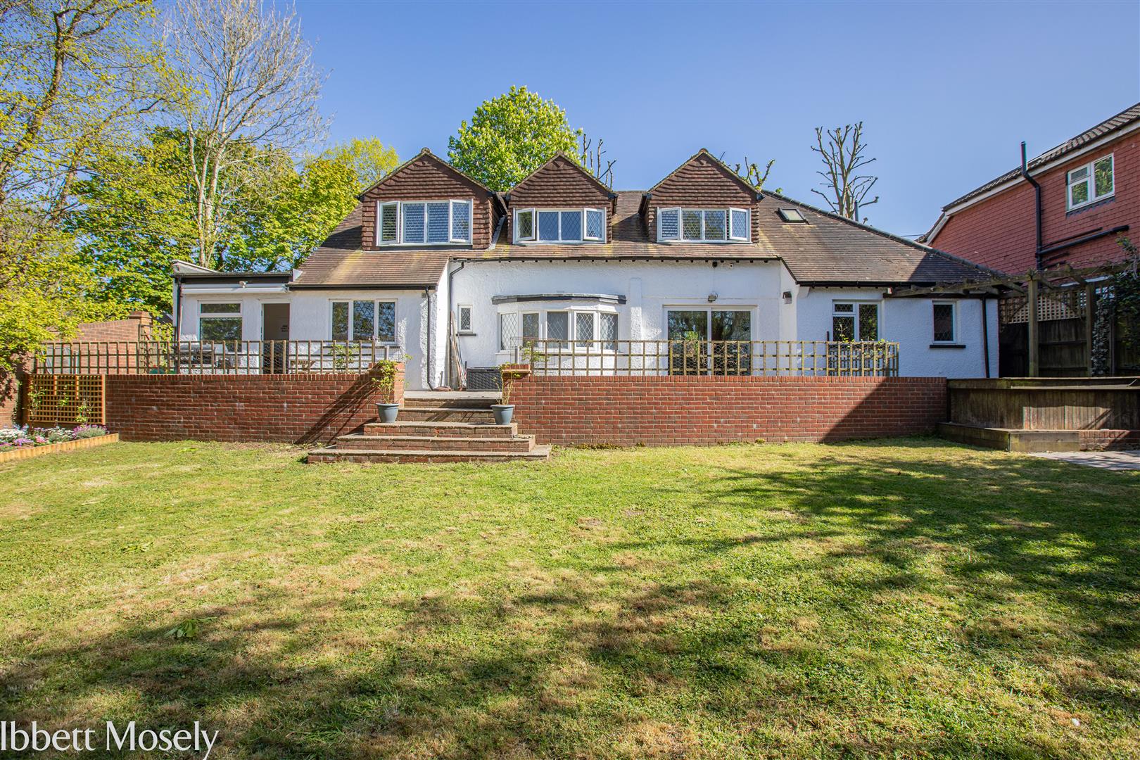 Lebanon Gardens, Biggin Hill, TN16