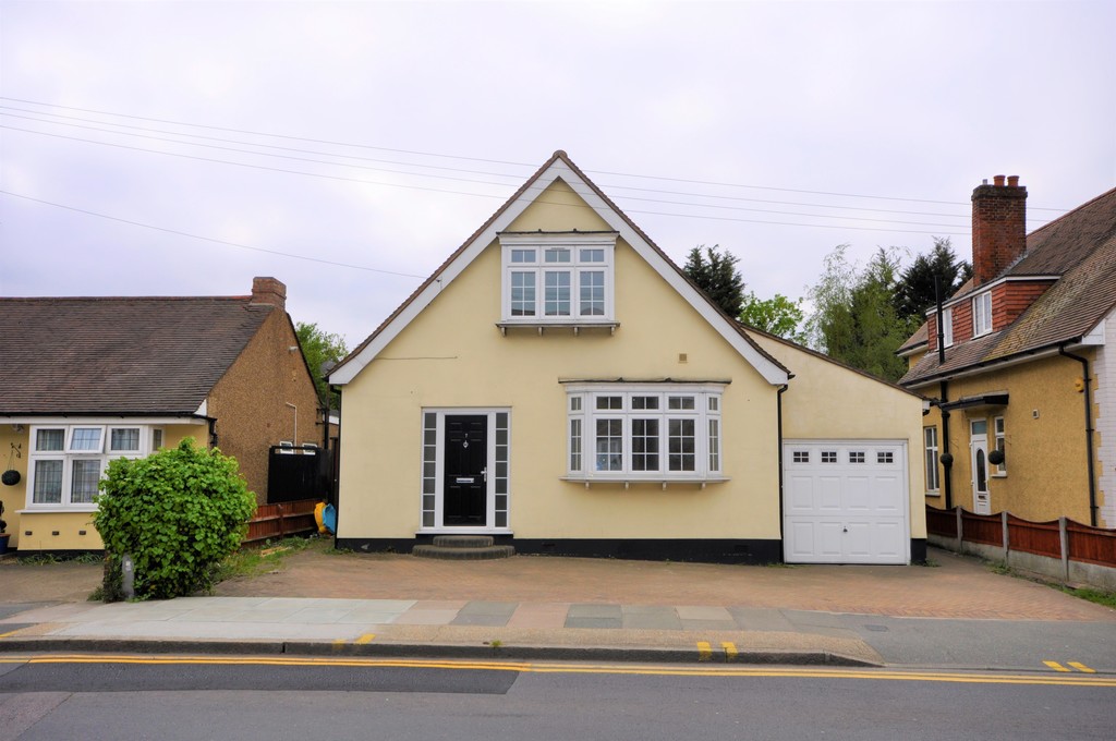 Property in Collier Row Lane, Collier Row, Romford, Essex, RM5 3BL