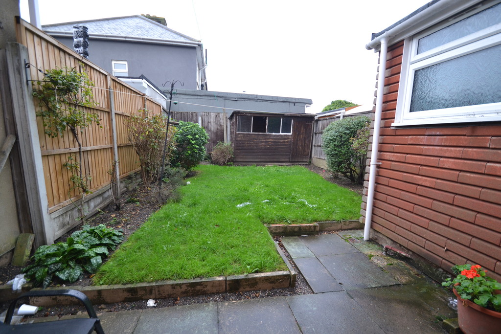 Property in Neasham Road, Dagenham, RM8 2LU