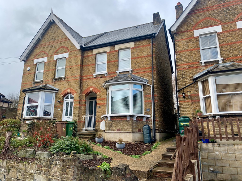 Property in Westcroft Road, Carshalton, SM5 2TG
