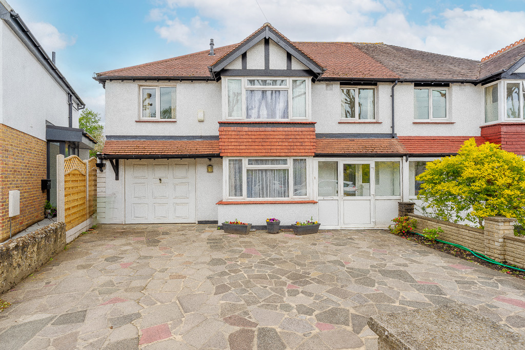 Property in Colston Avenue, Carshalton, SM5 2PH