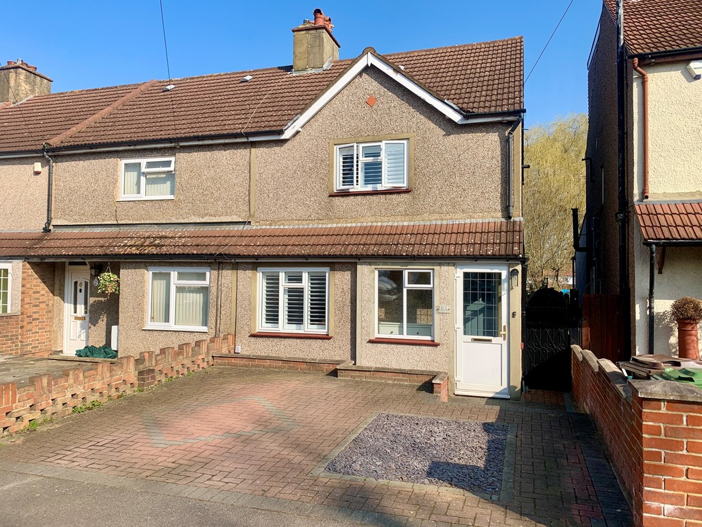 Property in Benhill Road, Sutton, SM1 3SA