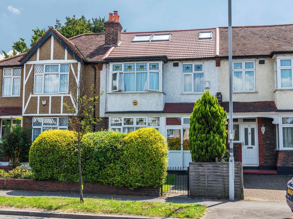 Surrey Estate Agents Paul Graham