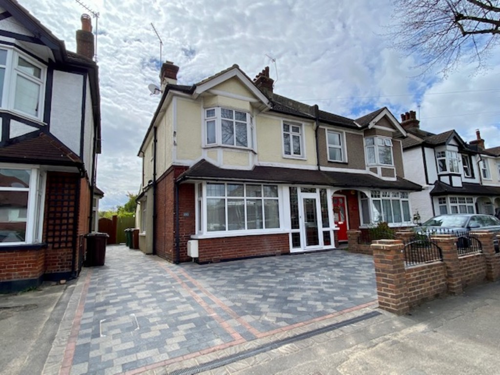 Property in Stanley Park Road, Carshalton, SM5 3JW