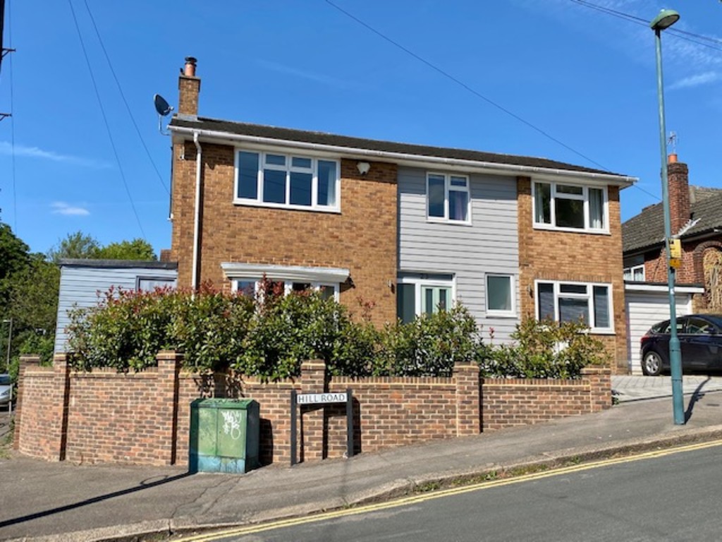 Surrey Estate Agents Paul Graham