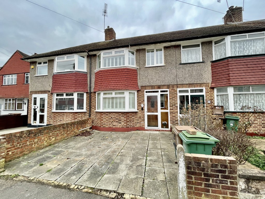Property in Ansell Grove, Carshalton, SM5 2BB
