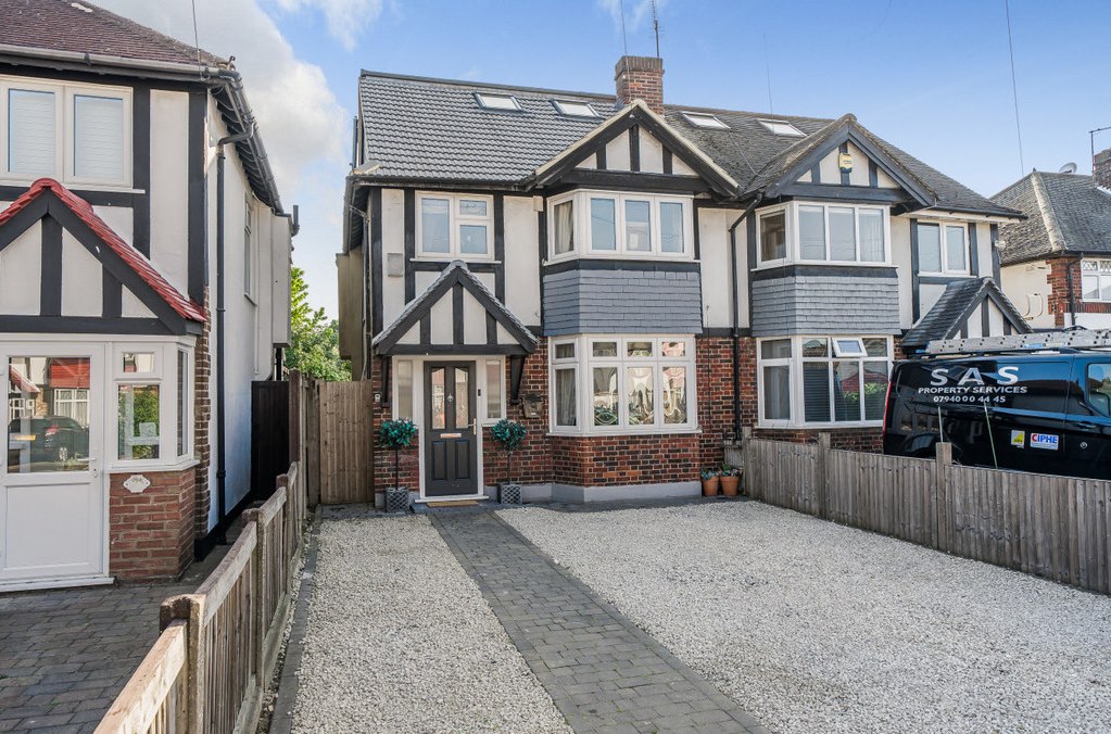 Surrey Estate Agents Paul Graham