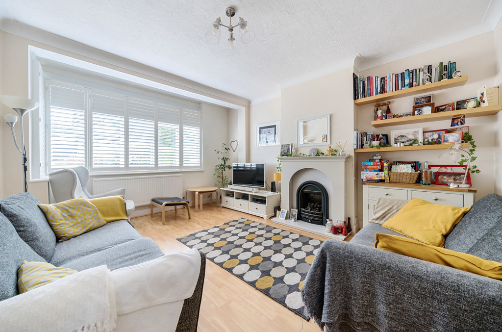 Property in East Drive, Carshalton, SM5 4PB