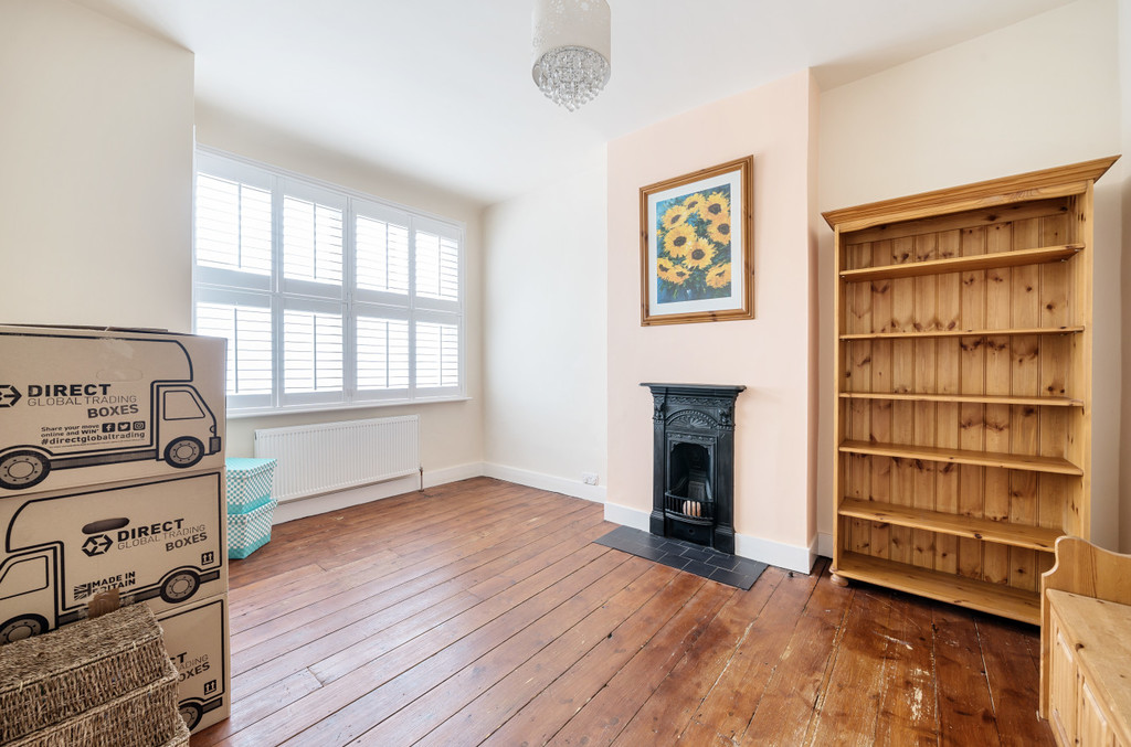 Property in Stanley Road, Carshalton, SM5 4LW