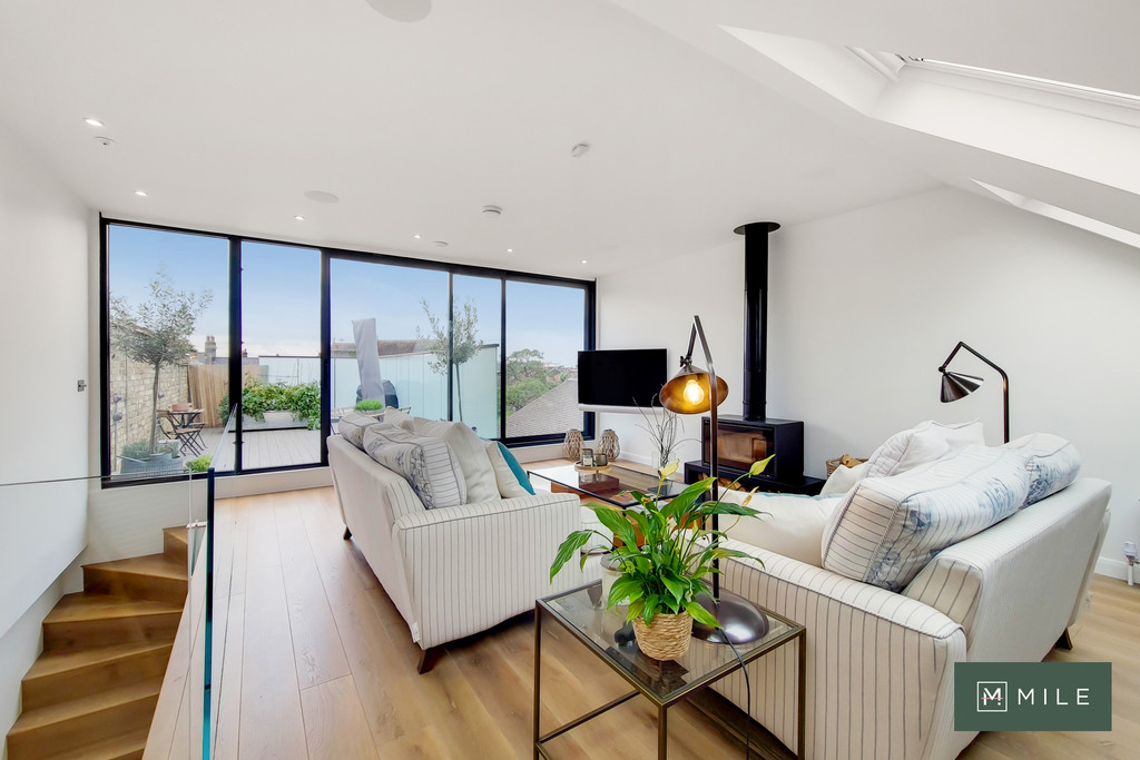 Property in Lushington Road, London, NW10 5UX