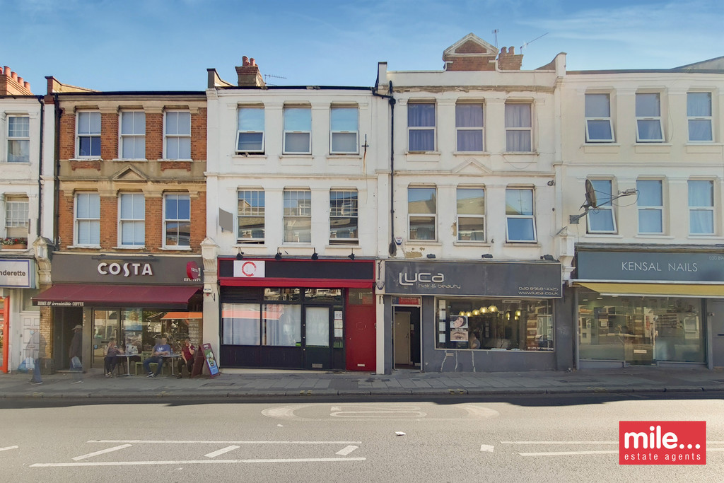 Property in Chamberlayne Road, London, NW10 3NS