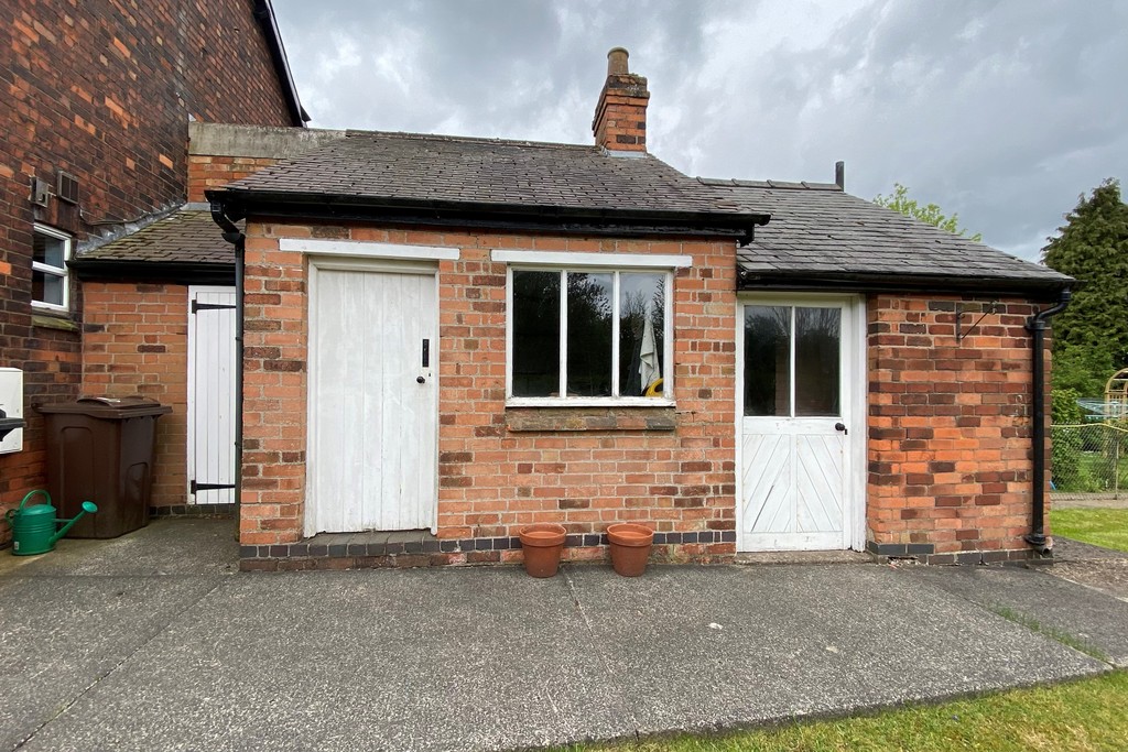 Property in Welby Road, Asfordby Hill, Melton Mowbray, LE14 3RD