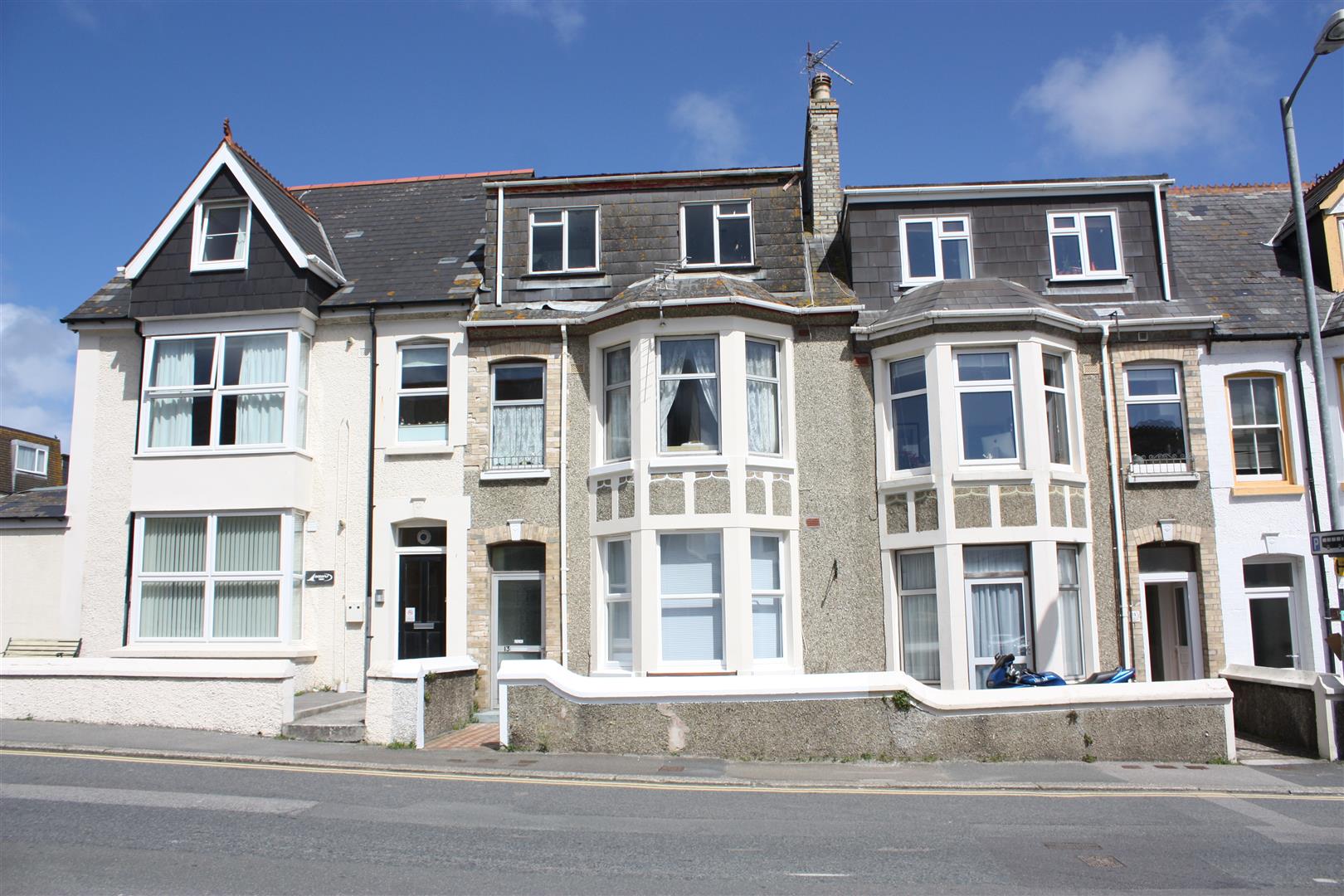 Property in Edgcumbe Avenue, Newquay, Cornwall, TR7 2NJ