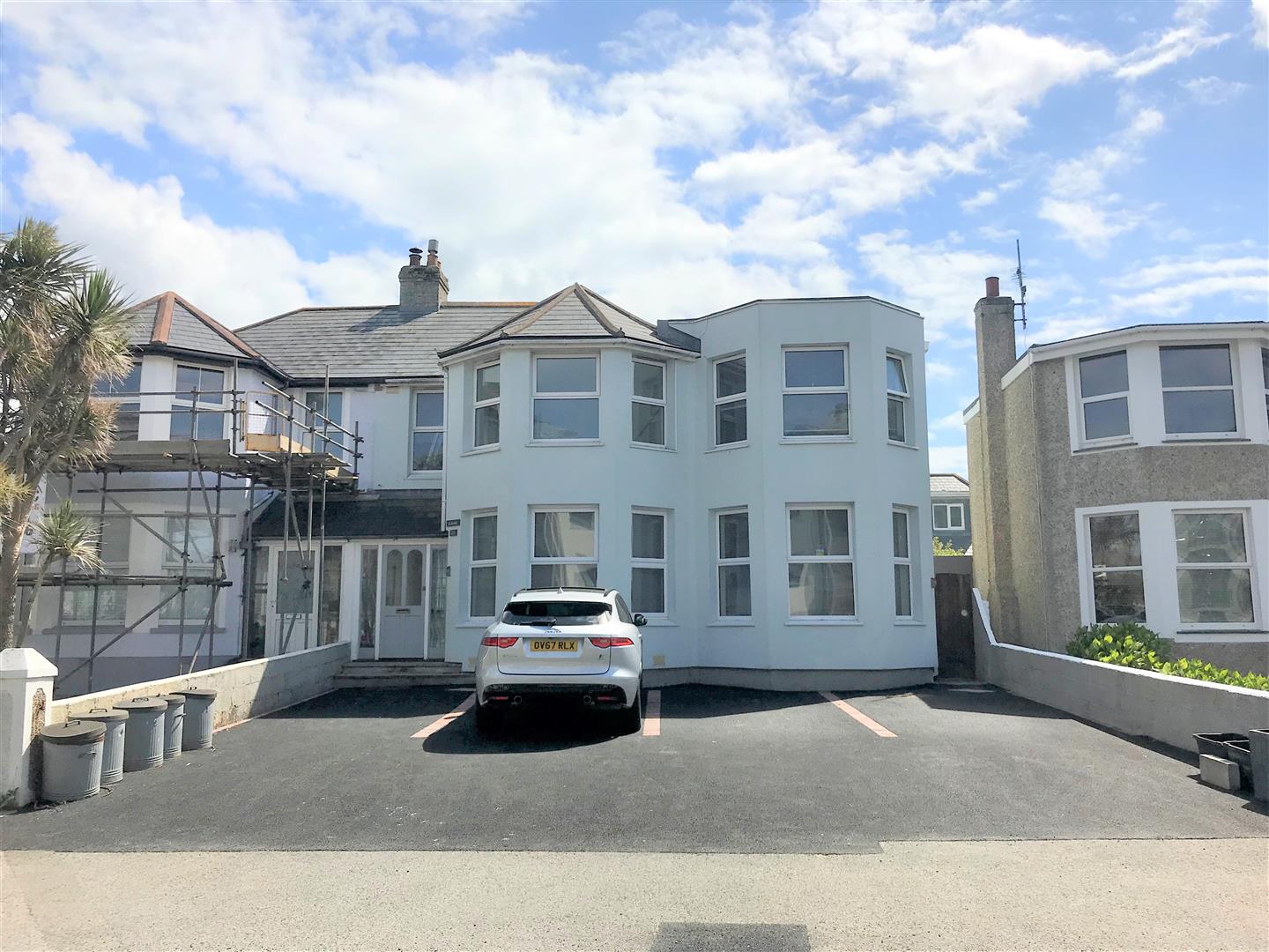 Property in Pentire Avenue, Pentire, Newquay, Cornwall, TR7 1PB