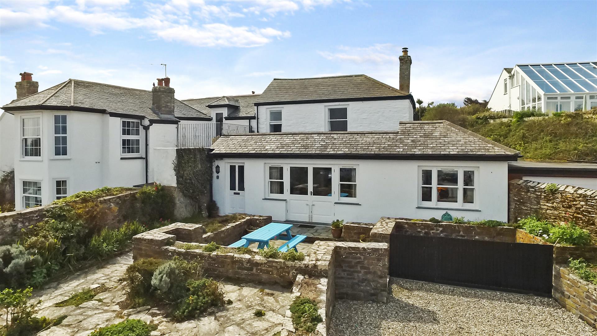 Property in West Pentire Road, Crantock, Cornwall, TR8 5SE