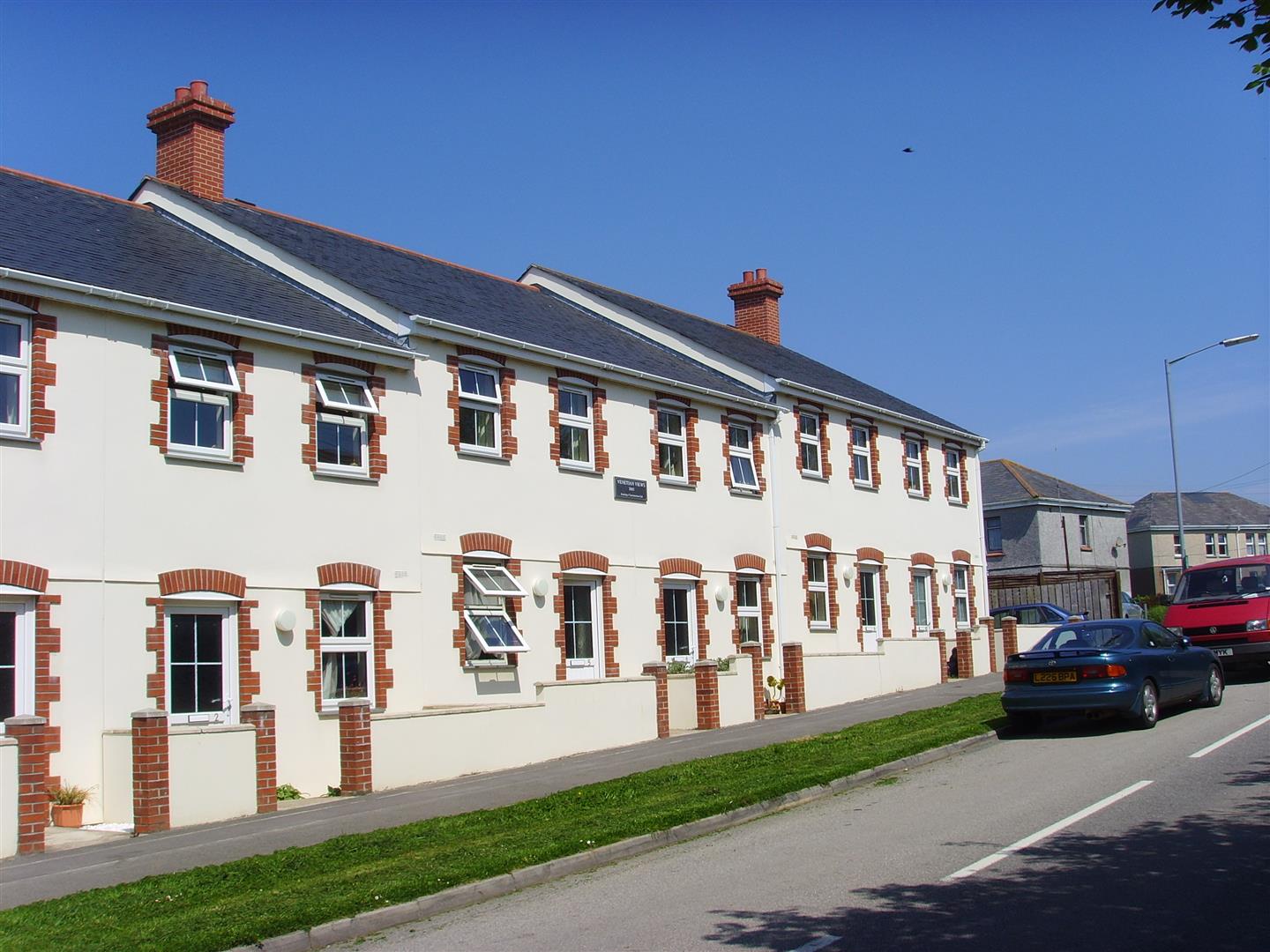 Property in New Road, Fraddon, St Columb, Cornwall, TR9 6TR