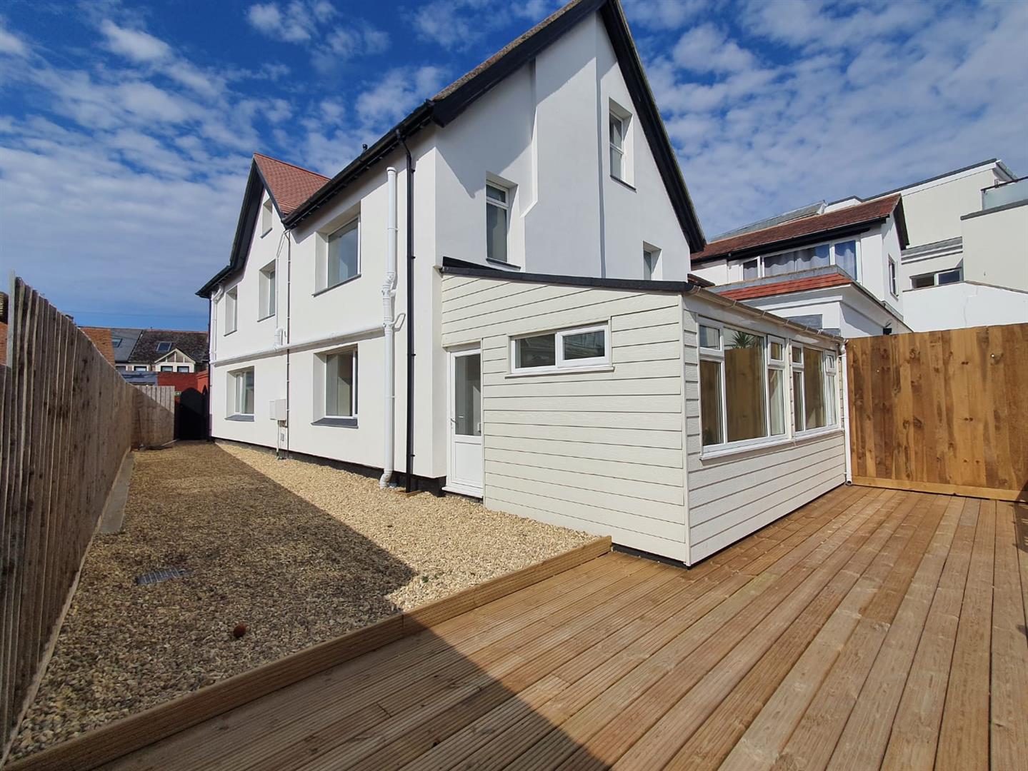 Property in Mount Wise, Newquay, Cornwall, TR7 1QR