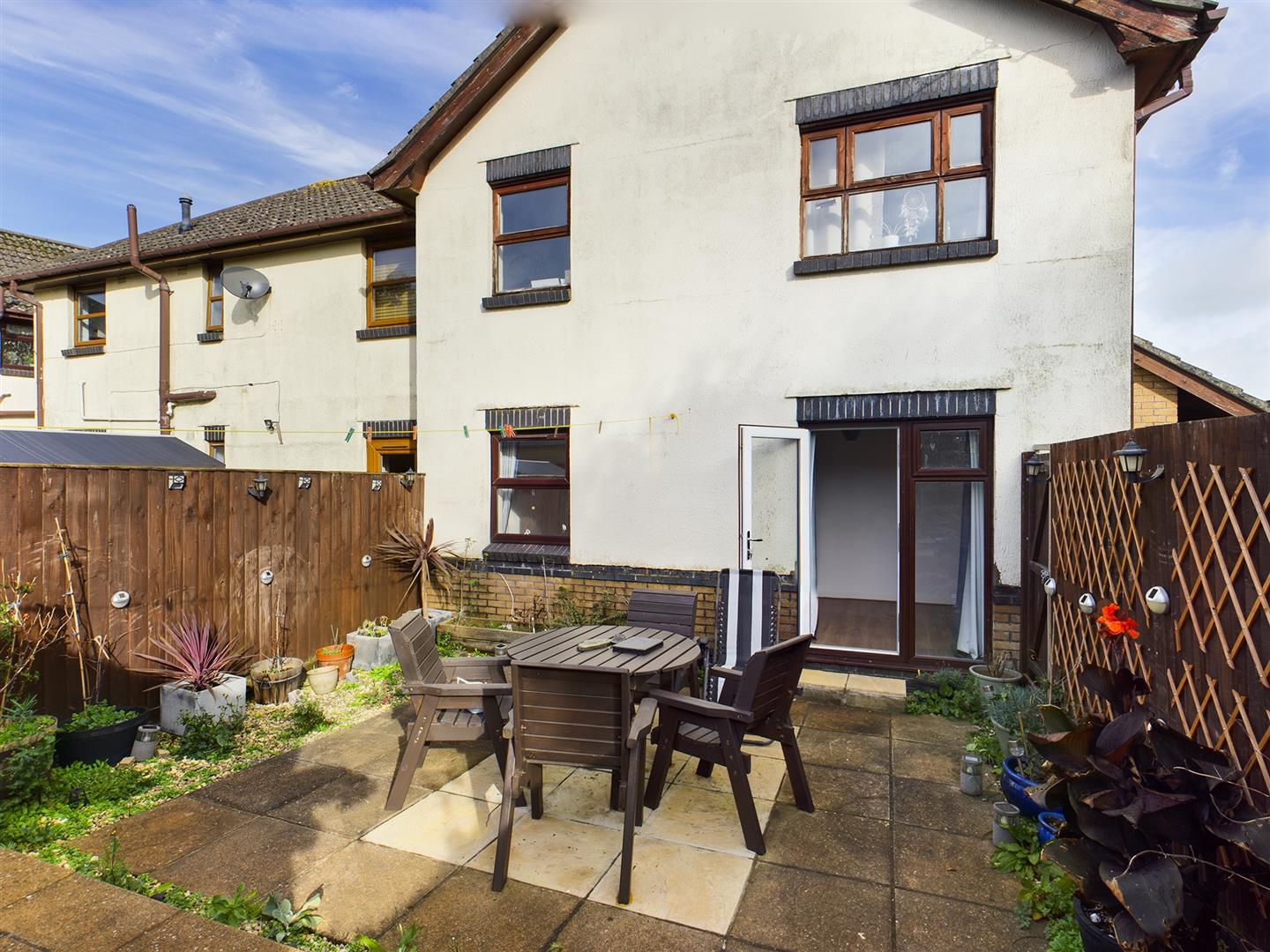 Property in Meadowside, Newquay, Cornwall, TR7 2TW