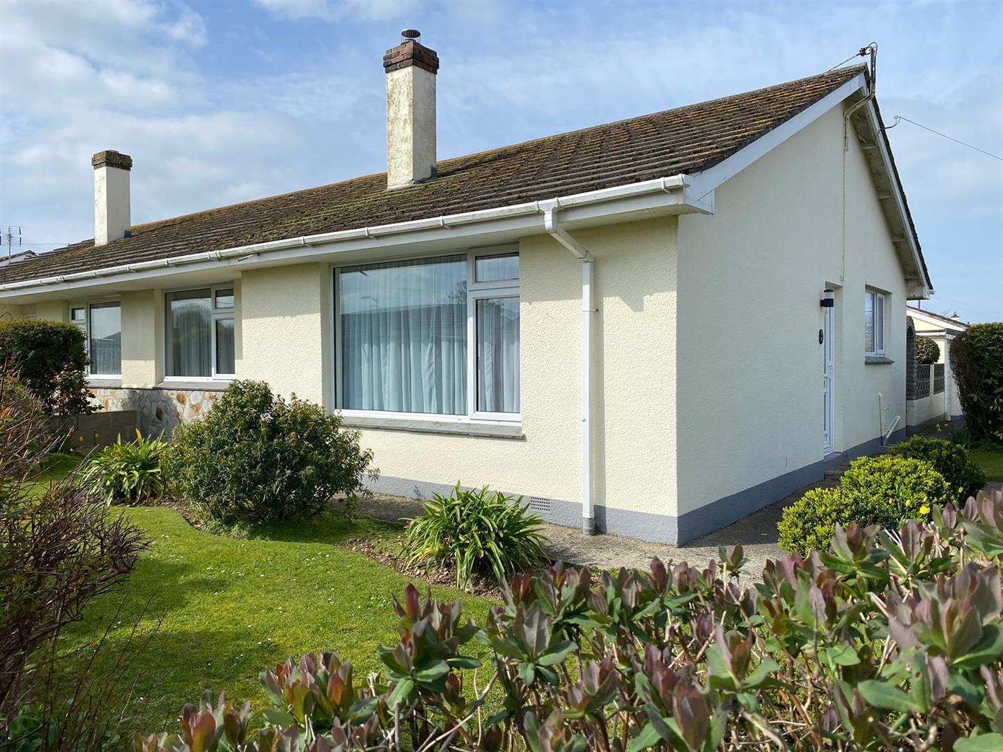 Property in Close, Crantock, Newquay, Cornwall, TR8 5RY
