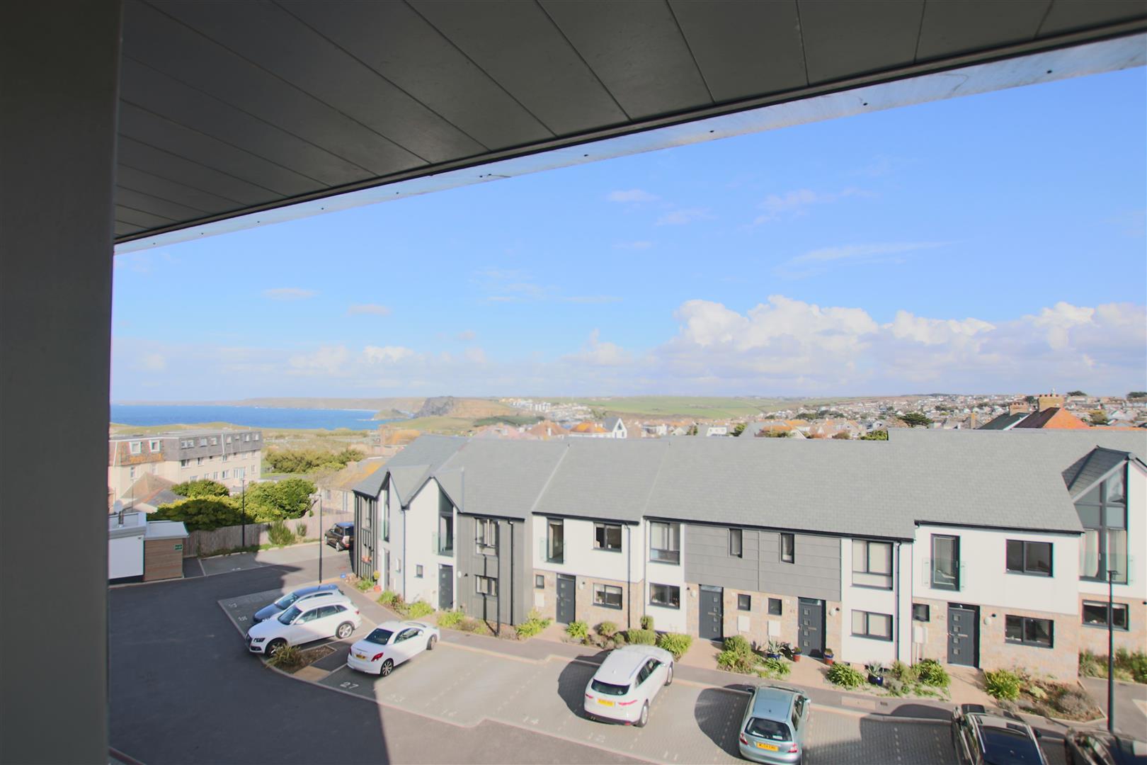 Property in Lusty Glaze Road, Newquay, TR7 3FH
