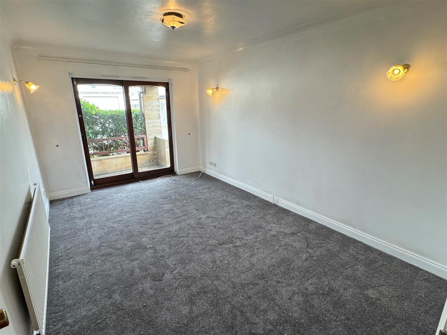 Property in Treloggan Road, Newquay, Cornwall, TR7 2JF