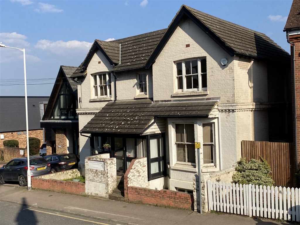 Ibbett Mosely Commercial Home