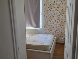 Bonnersfield Lane, Harrow, HA1